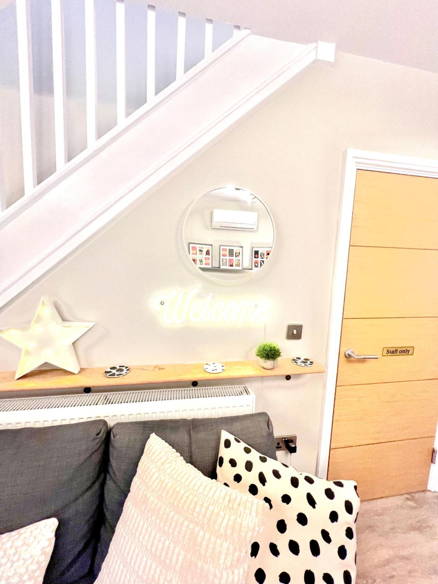 The Duplex Margate With Deck & Living Space Air Conditioning Luaran gambar